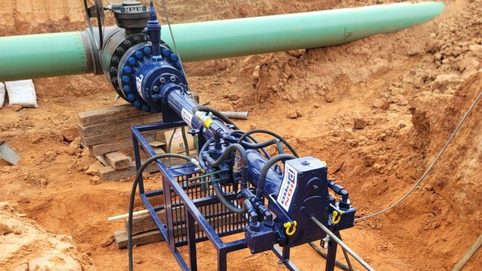 Hot Tapping Process and Procedure in Oil, Gas & Industrial Pipelines